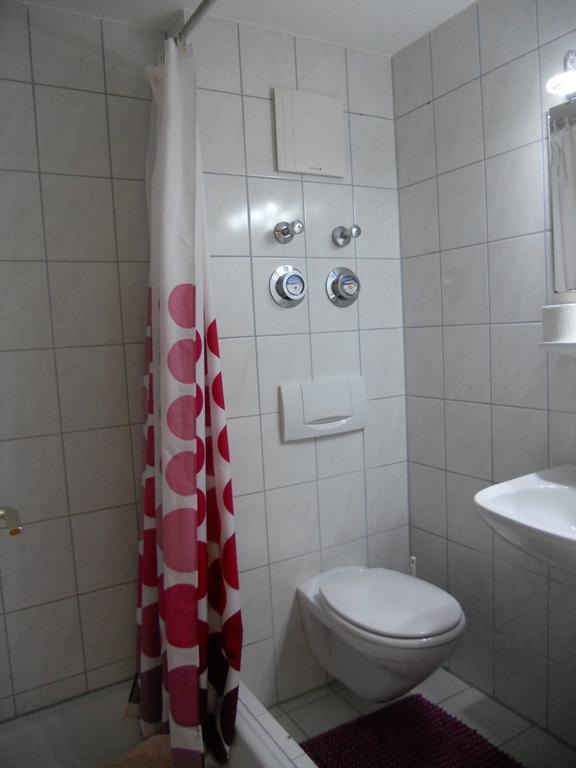 Double Two Lodge Kappel-Grafenhausen Bagian luar foto