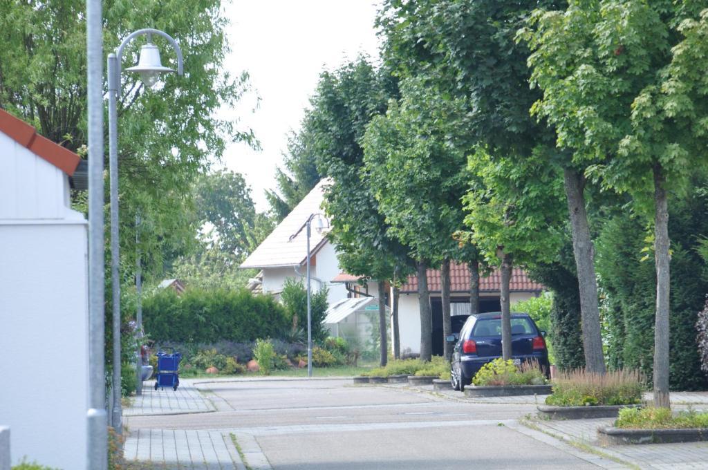 Double Two Lodge Kappel-Grafenhausen Bagian luar foto